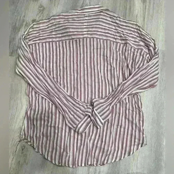 Maurice’s Women’s Lightweight Button Down Shirt Mauve White Stripe Size L NWT - Picture 2 of 7